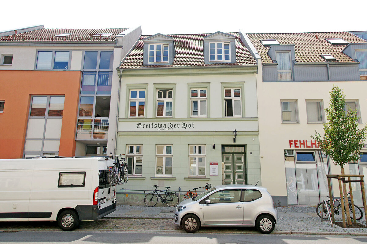 Wohn- und Geschäftshaus Lange Straße 5 · Greifswald